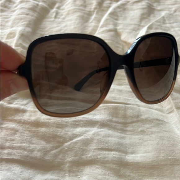 Chanel Sunglasses - Picture 3 of 4